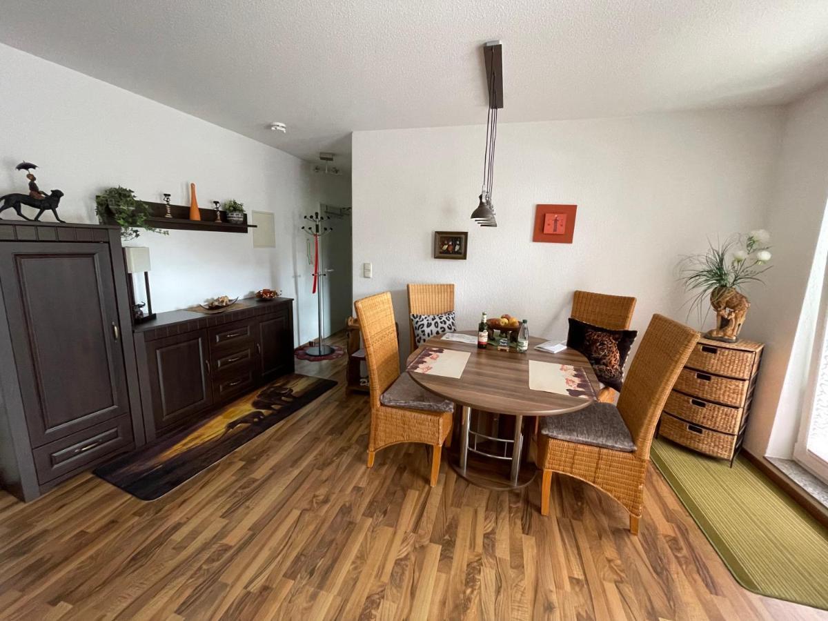 Moeblierte Wohnung Fuer Geschaeftsreisen/Ferienwohnung Plauen Stadtmitte Eksteriør bilde